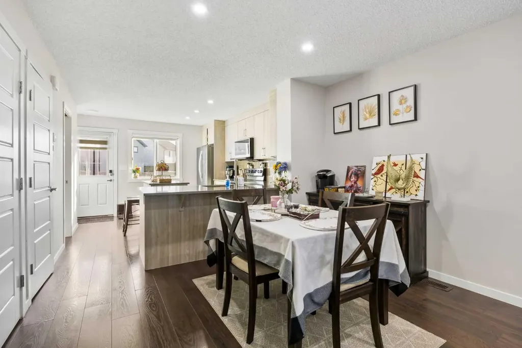 7451 Falconridge Boulevard NE Calgary AB T3J0Z8