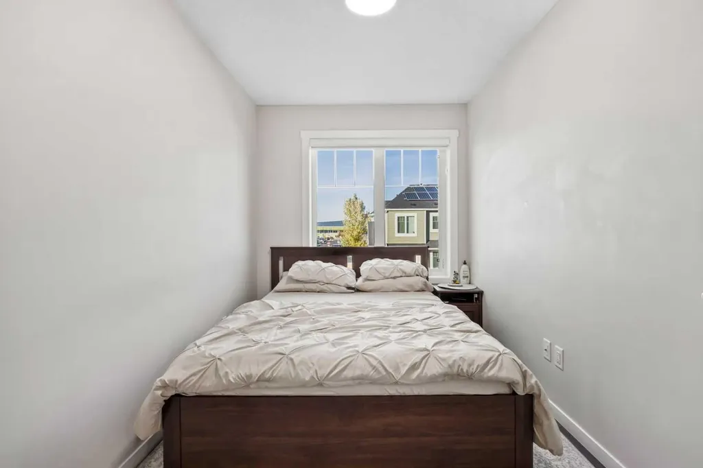 7451 Falconridge Boulevard NE Calgary AB T3J0Z8