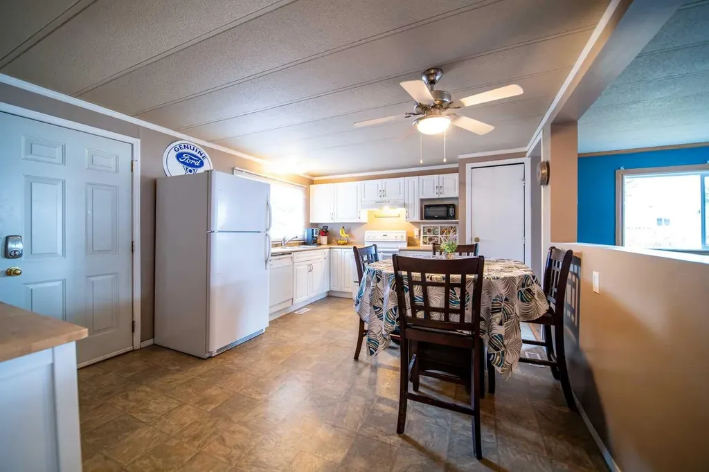 509 2 Avenue Crescent Wainwright AB T9W 1A3