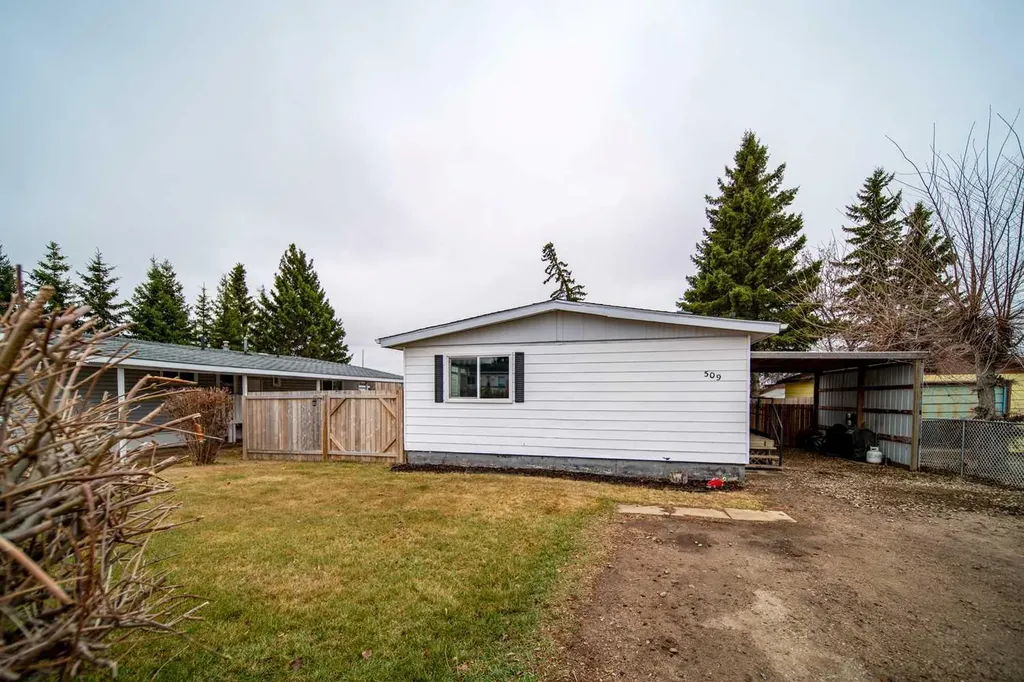 509 2 Avenue Crescent Wainwright AB T9W 1A3