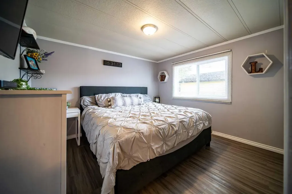 509 2 Avenue Crescent Wainwright AB T9W 1A3