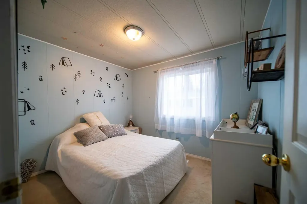 509 2 Avenue Crescent Wainwright AB T9W 1A3