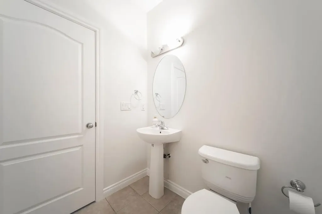 274 Thrush Street Fort Mcmurray AB T9K0L8
