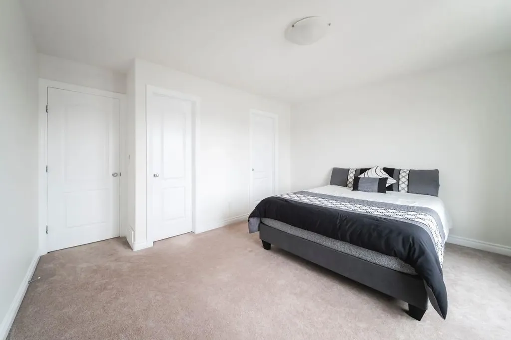 274 Thrush Street Fort Mcmurray AB T9K0L8