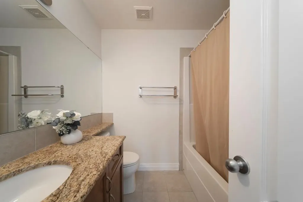 274 Thrush Street Fort Mcmurray AB T9K0L8