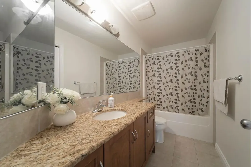 274 Thrush Street Fort Mcmurray AB T9K0L8