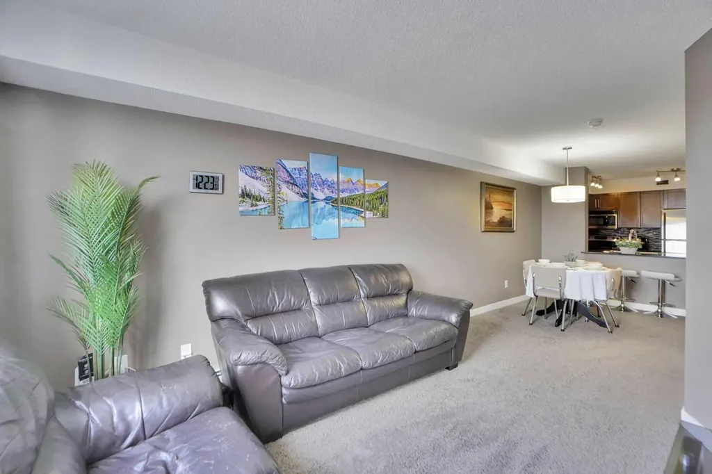 7210 80 Avenue NE Calgary AB T3J 0N7