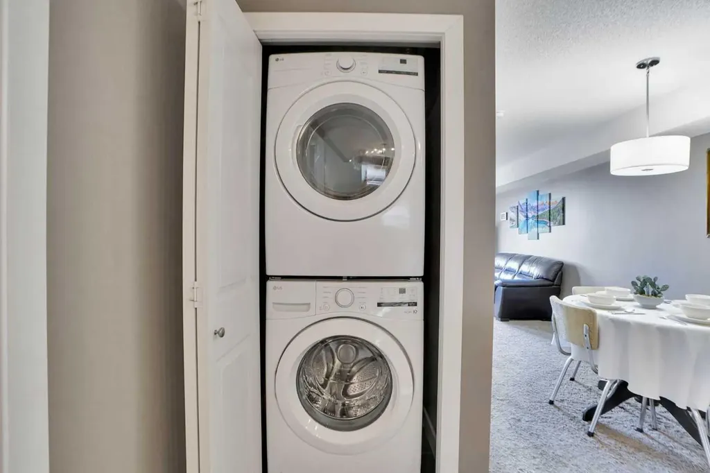 7210 80 Avenue NE Calgary AB T3J 0N7