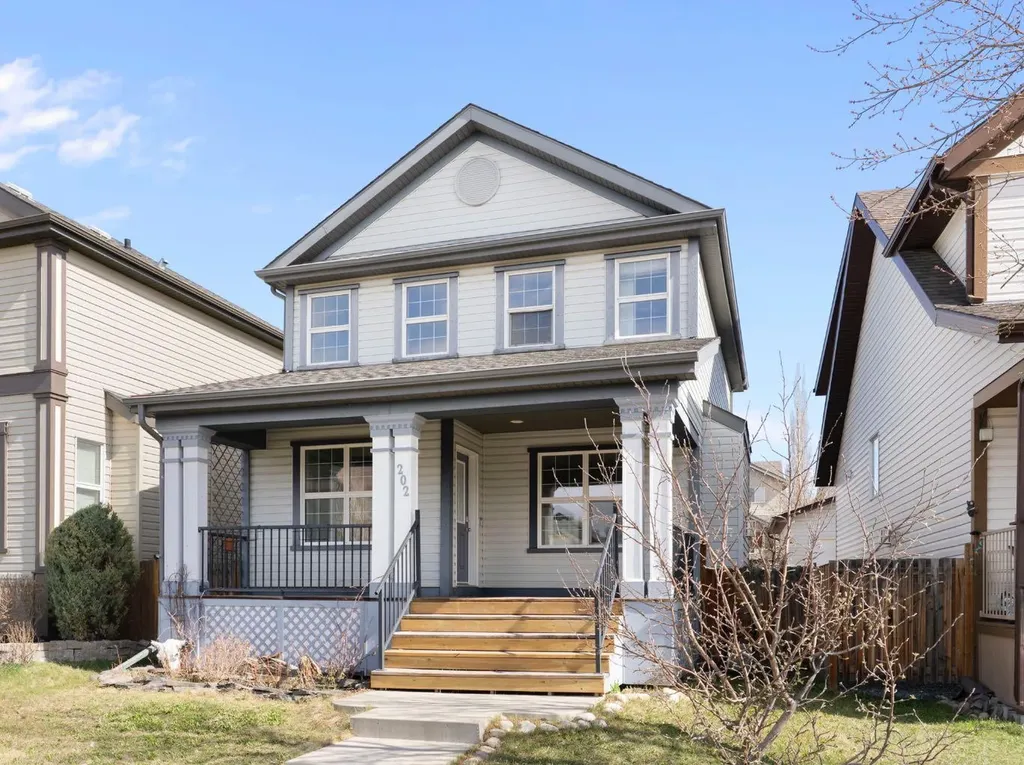 202 Sunset Heights Cochrane AB T4C0C9