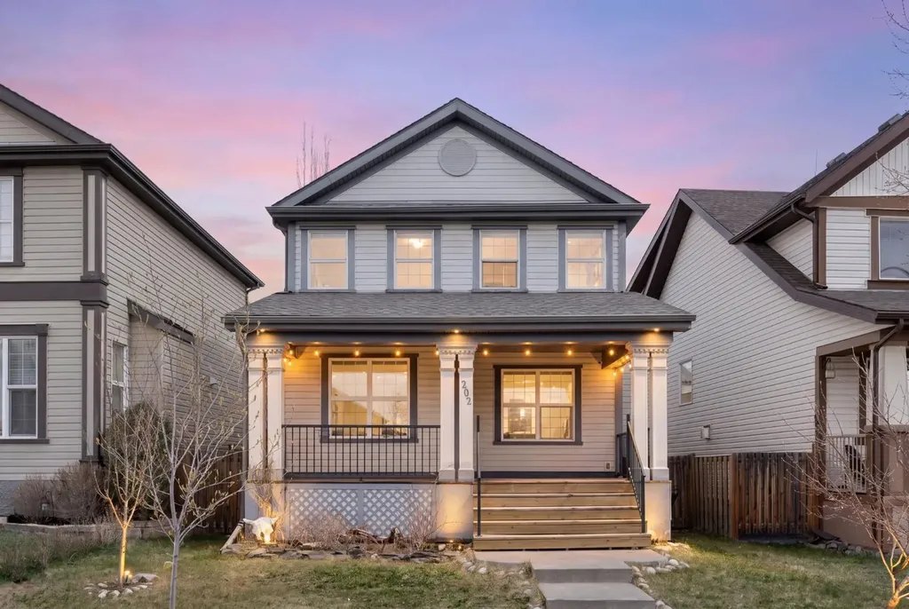 202 Sunset Heights Cochrane AB T4C0C9