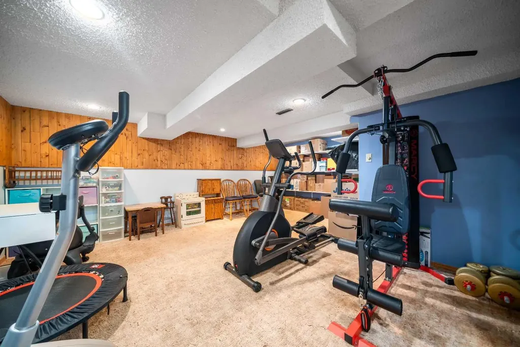 10 Rossmere Place SE Medicine Hat AB T1B2L6