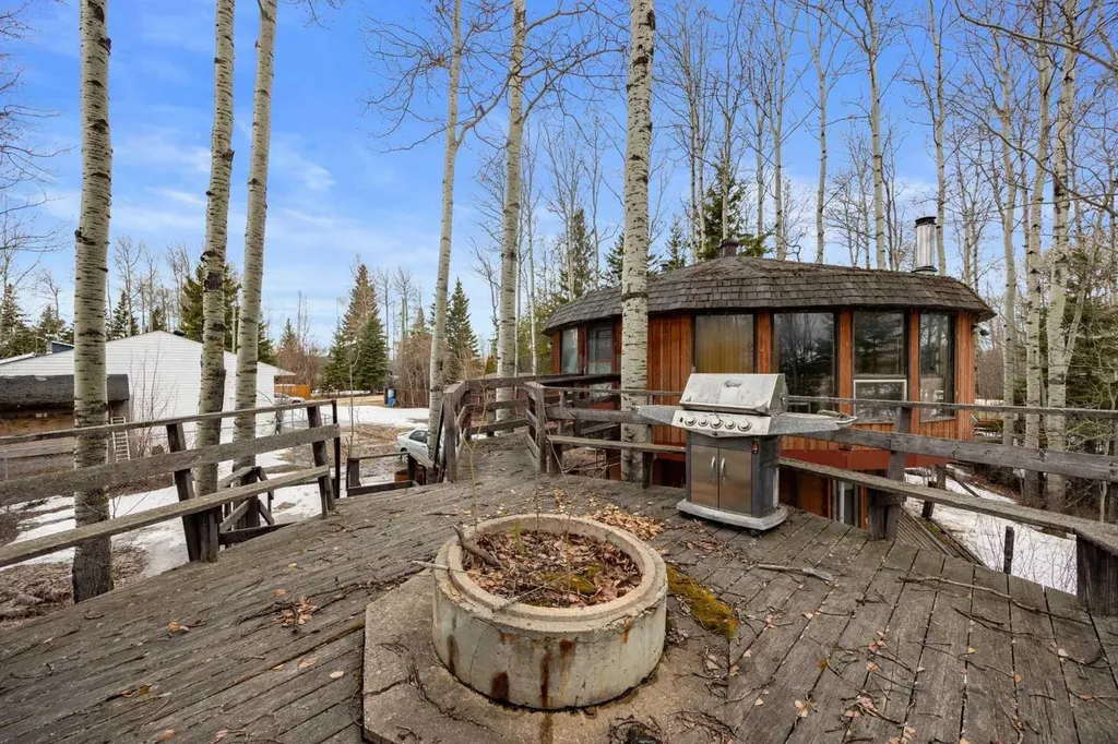 16 Gregoire Avenue Gregoire Lake Estates AB T0P 1J0