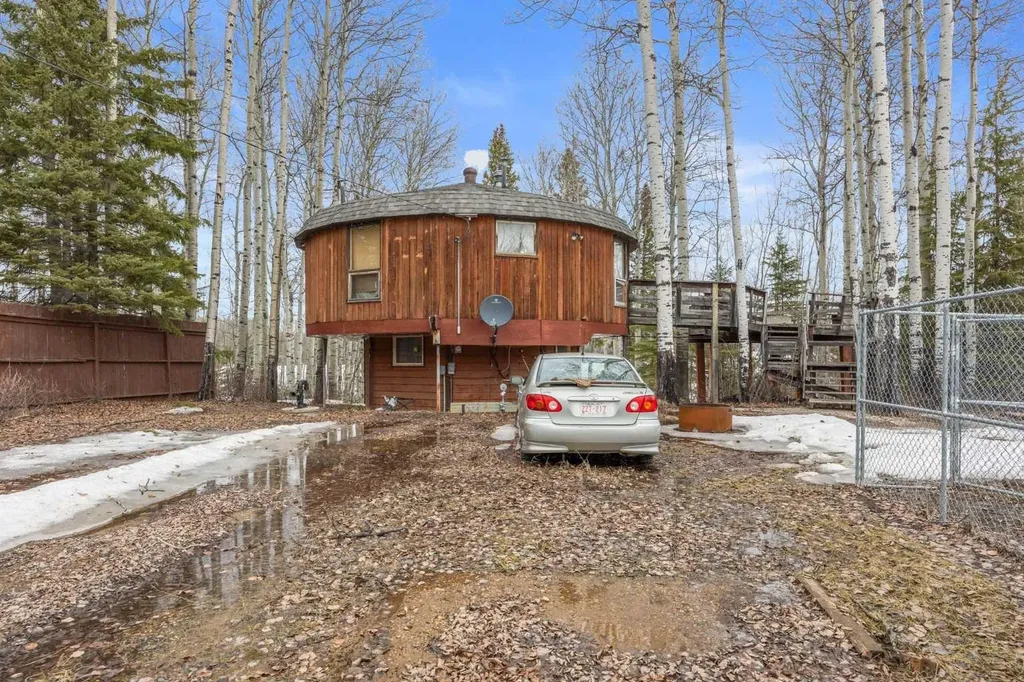 16 Gregoire Avenue Gregoire Lake Estates AB T0P 1J0