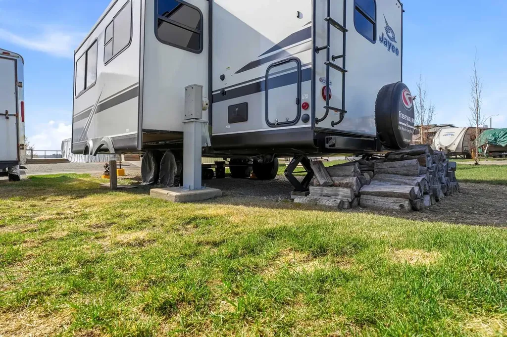 25054 South Pine Lake Road Rural Red Deer County AB T0M 1R0