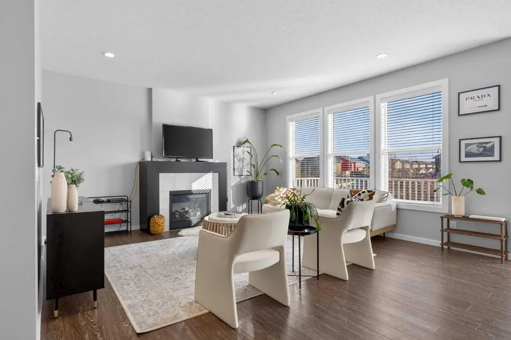126 Bayview Circle SW Airdrie AB T4B 4H2