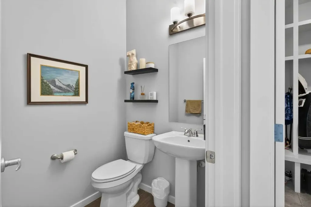 126 Bayview Circle SW Airdrie AB T4B 4H2
