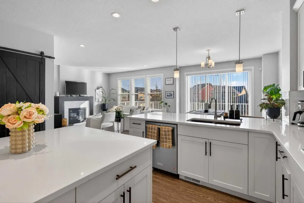 126 Bayview Circle SW Airdrie AB T4B 4H2