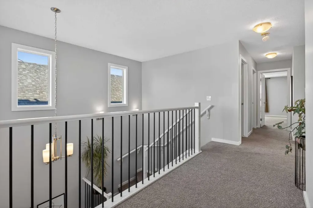 126 Bayview Circle SW Airdrie AB T4B 4H2
