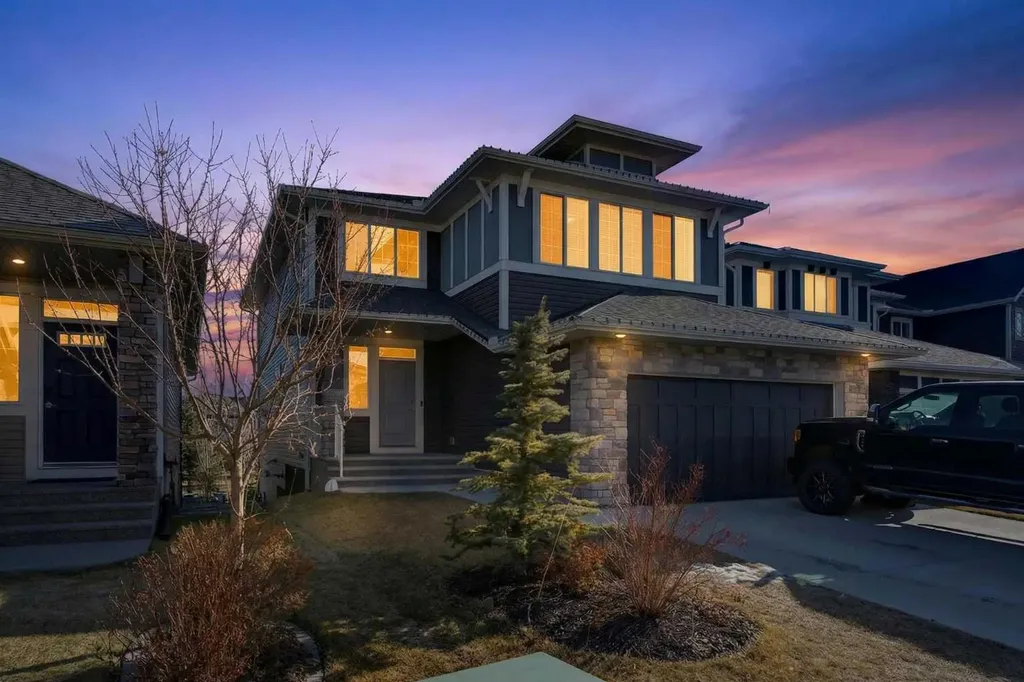126 Bayview Circle SW Airdrie AB T4B 4H2