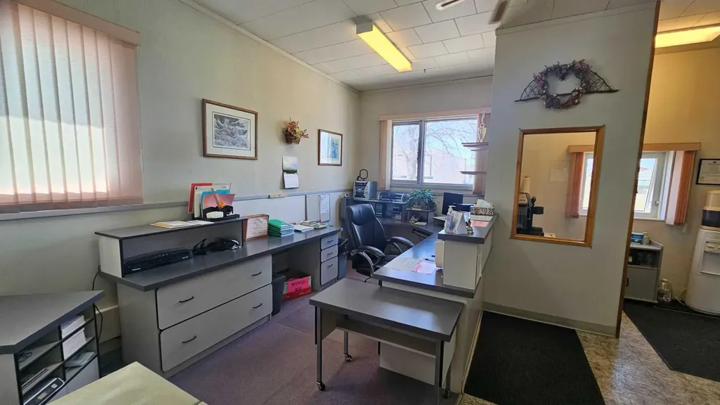 5005 Royal Street Coronation AB t0c1c0
