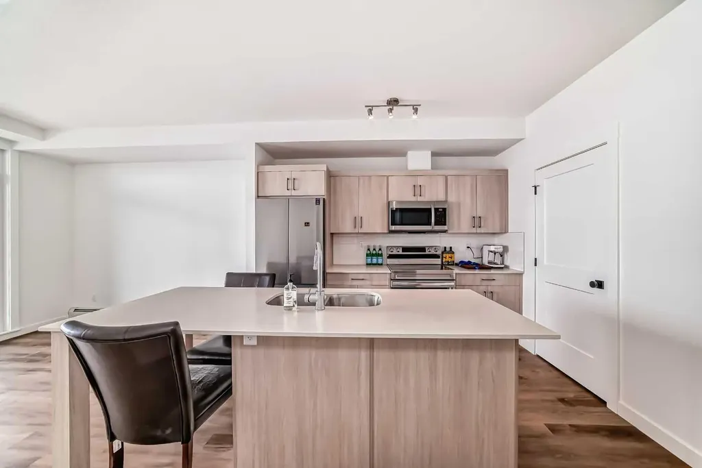 30 Sage Hill Walk NW Calgary AB T3R 2A9