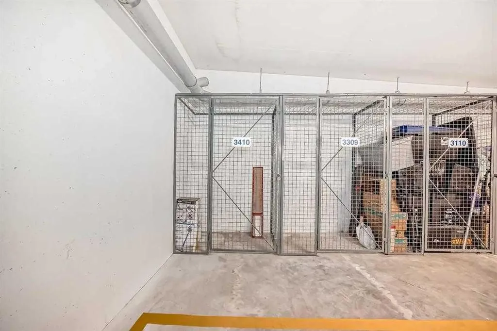30 Sage Hill Walk NW Calgary AB T3R 2A9