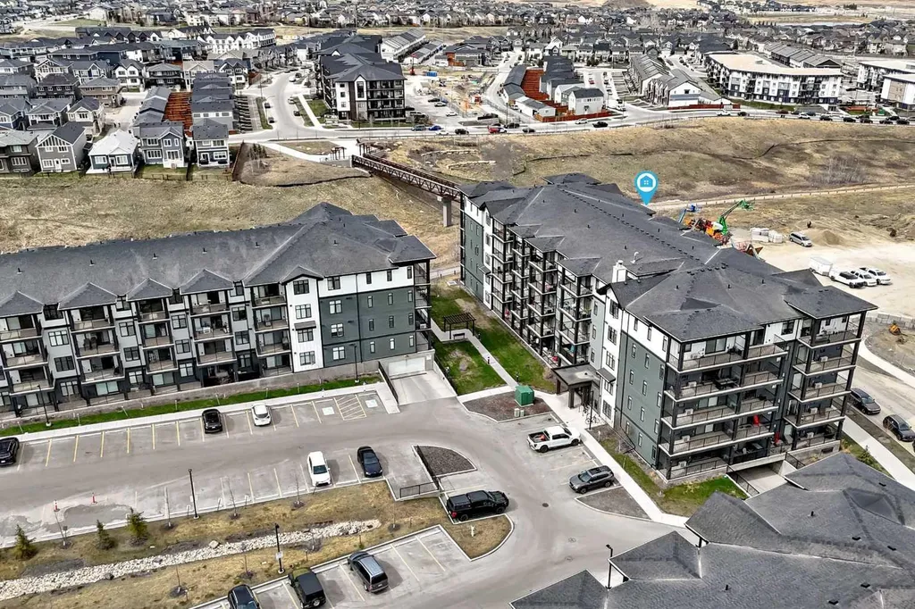 30 Sage Hill Walk NW Calgary AB T3R 2A9