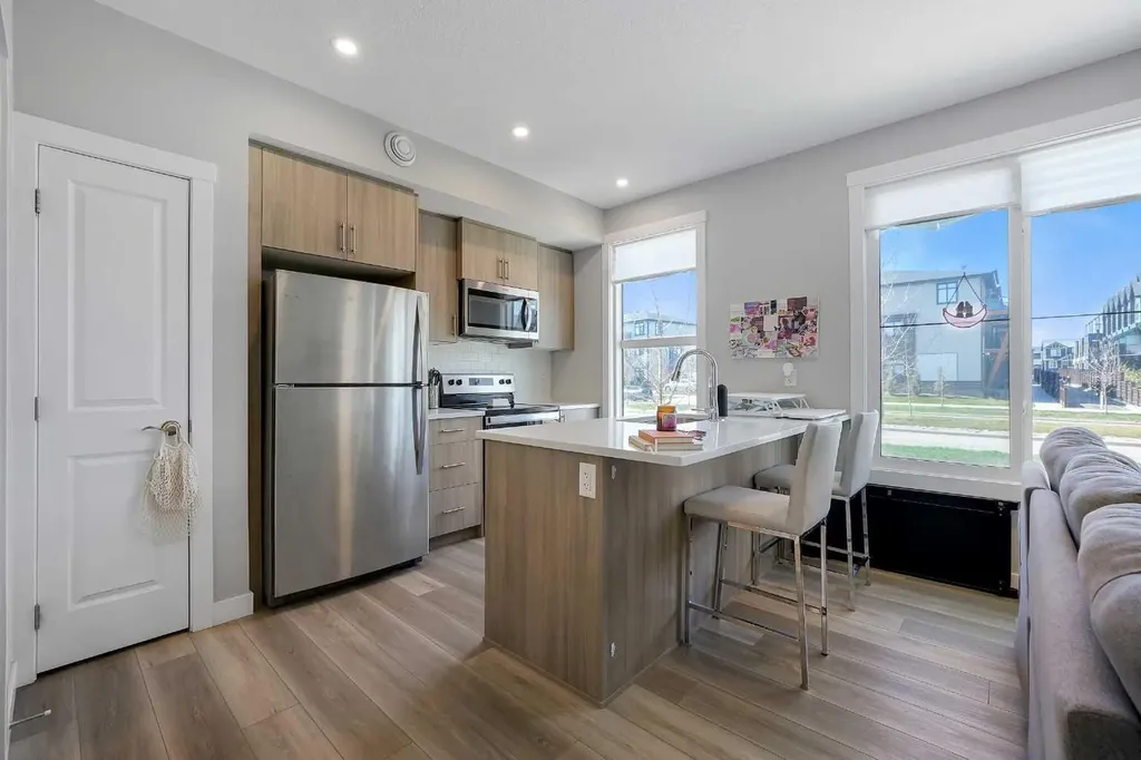 20944 Seton Way SE Calgary AB T3M 3T8