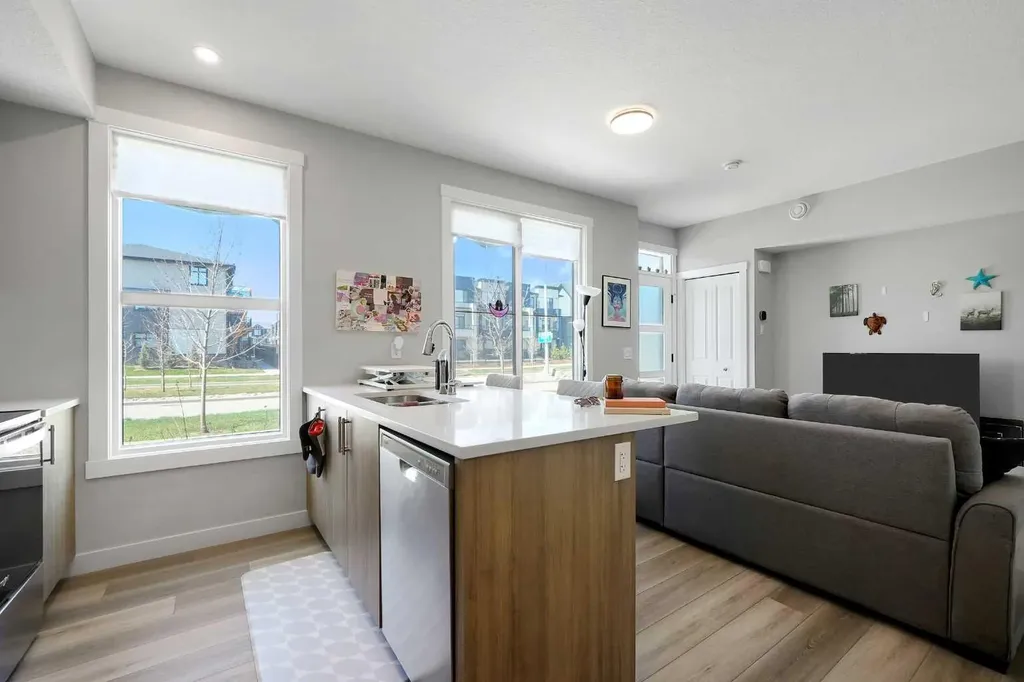 20944 Seton Way SE Calgary AB T3M 3T8
