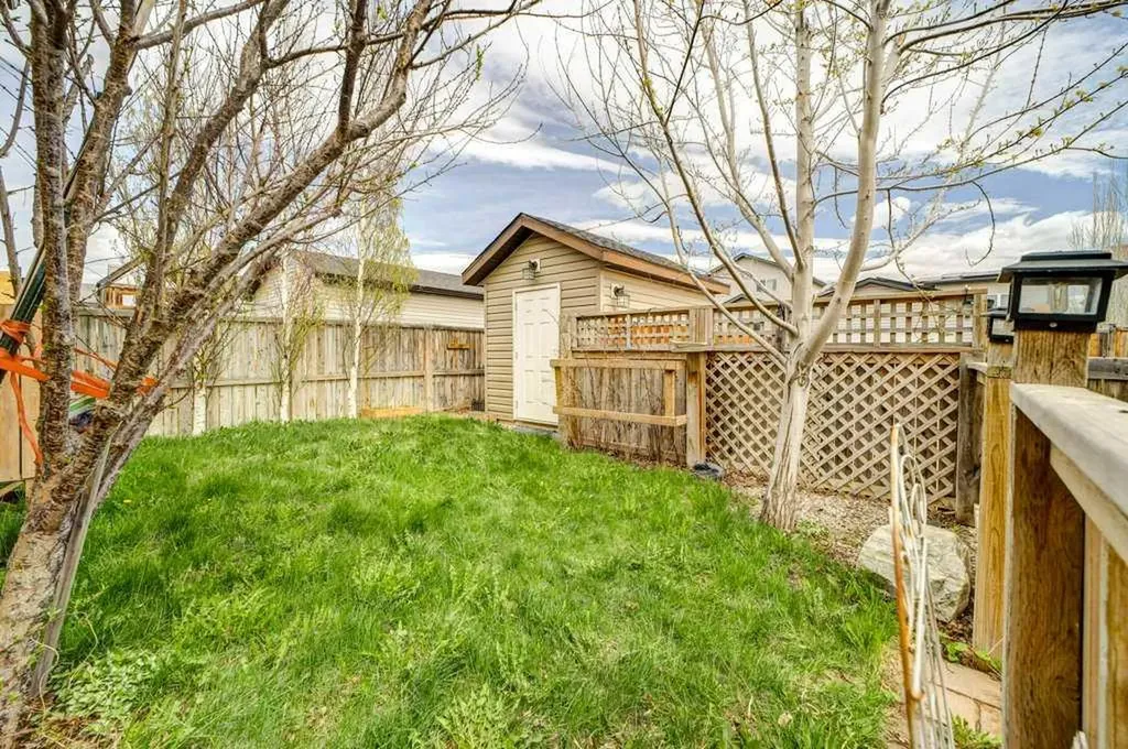 121 Mt Sundance Crescent W Lethbridge AB T1J 0L4