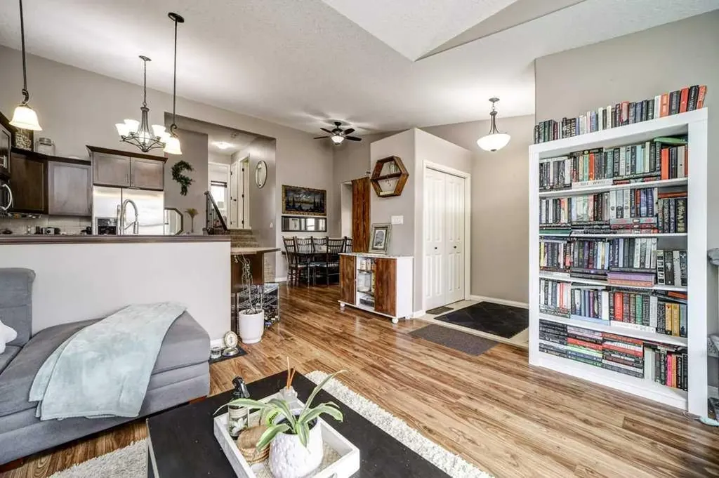 121 Mt Sundance Crescent W Lethbridge AB T1J 0L4