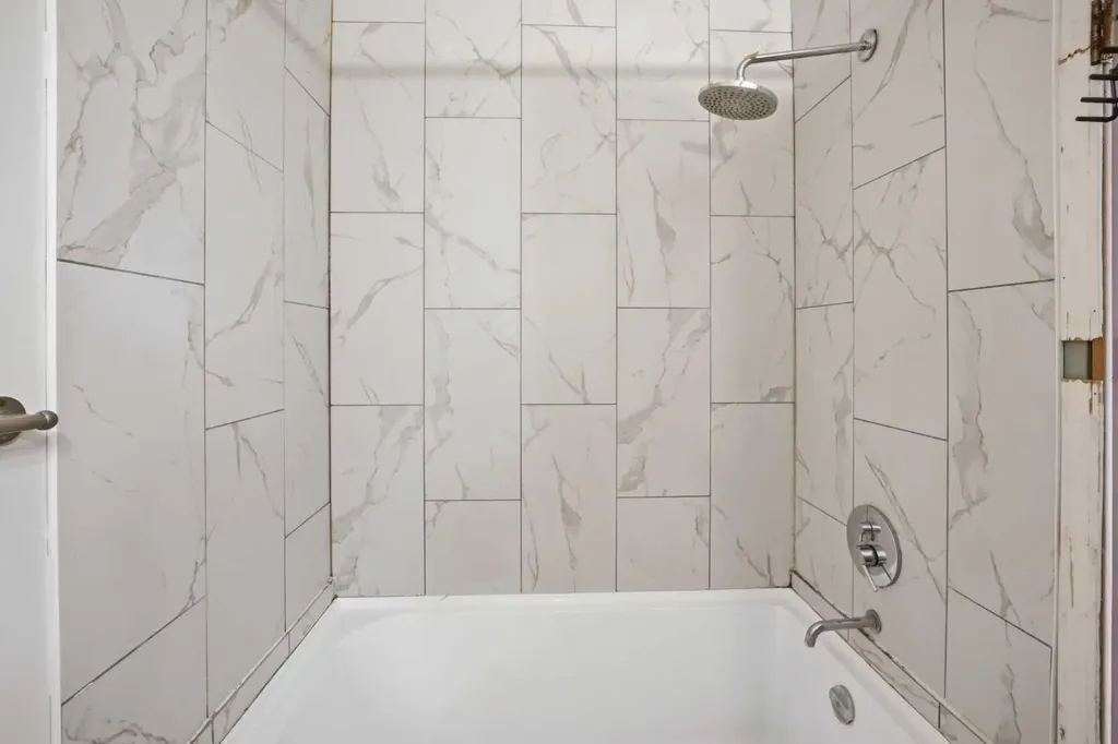 6016 Martingrove Road NE Calgary AB T3J 2M8