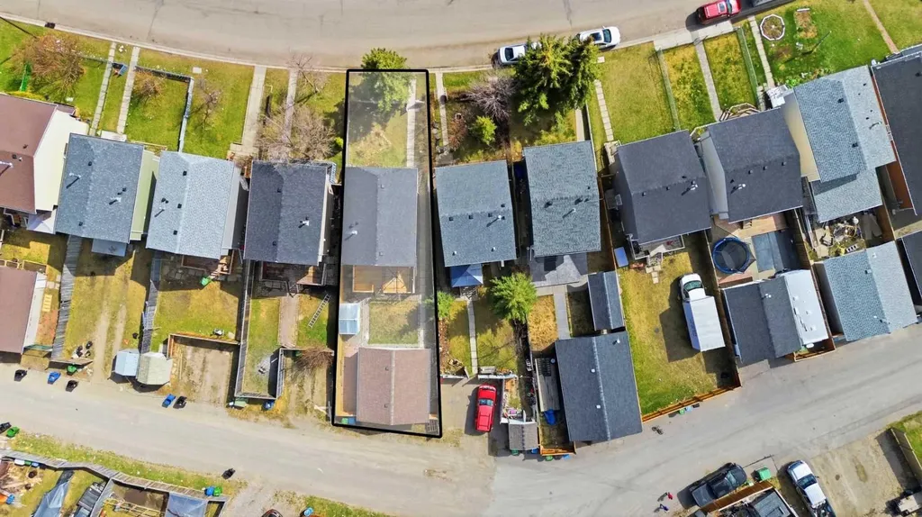 6016 Martingrove Road NE Calgary AB T3J 2M8