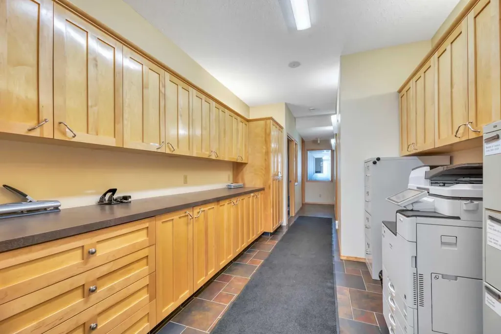 114 & 118 Canal Garden Strathmore AB T1P 1Y4