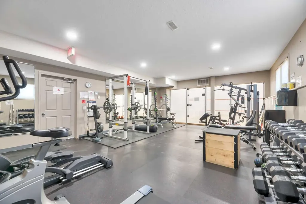 114 & 118 Canal Garden Strathmore AB T1P 1Y4