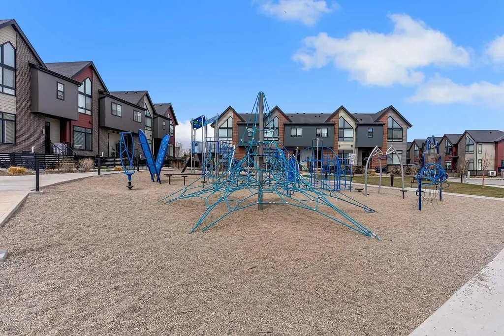 136 Sage Meadows Gardens NW Calgary AB T3P1K2