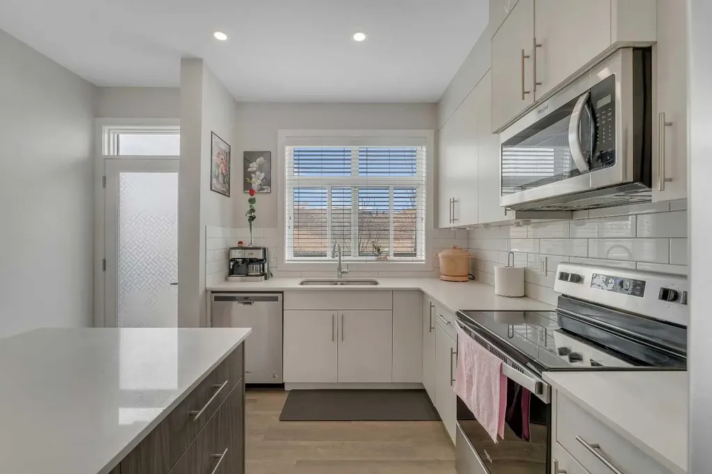 136 Sage Meadows Gardens NW Calgary AB T3P1K2