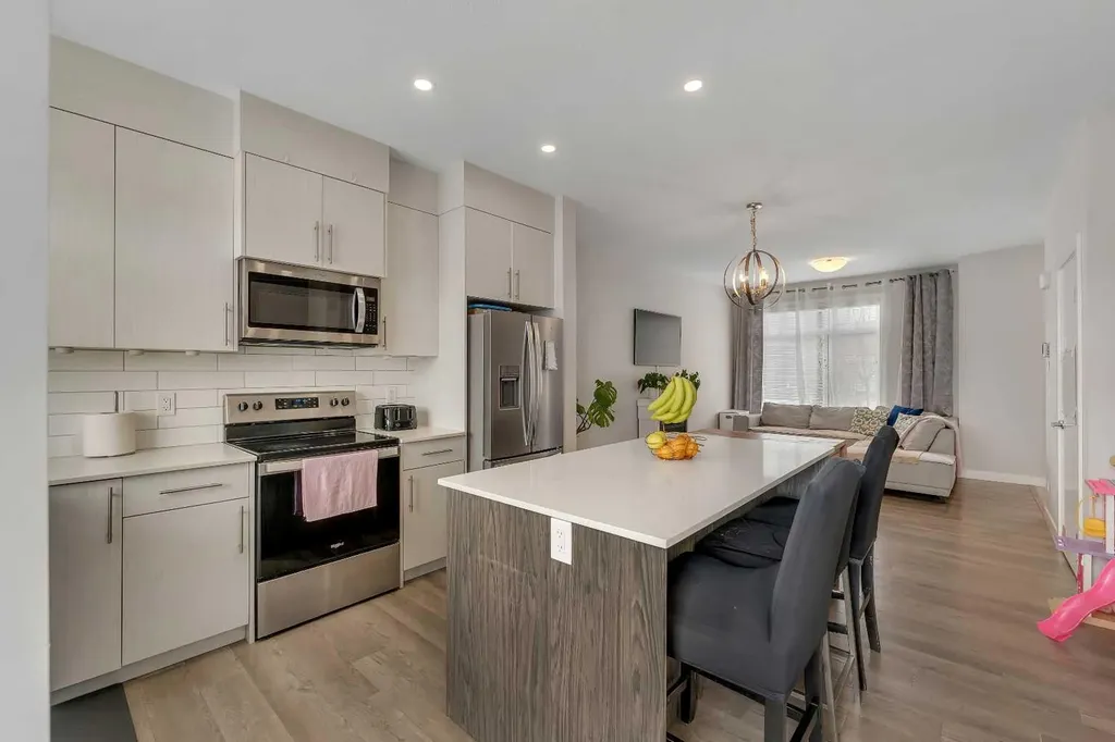 136 Sage Meadows Gardens NW Calgary AB T3P1K2