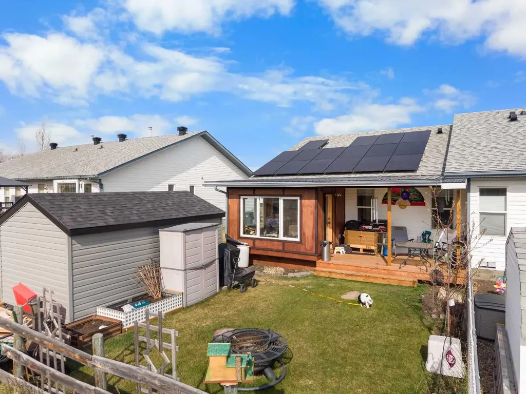 4366 54a Avenue Close Innisfail AB T4G 1X5