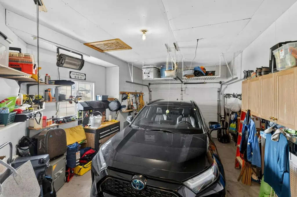 4366 54a Avenue Close Innisfail AB T4G 1X5