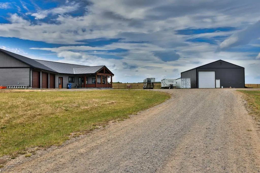 433002 Range Road 24 Rural Ponoka County AB T0C2J0
