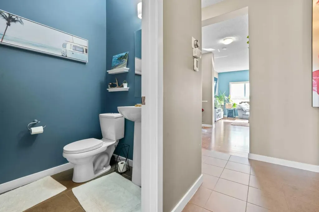 534 River Heights Crescent Cochrane AB T4C 0T8