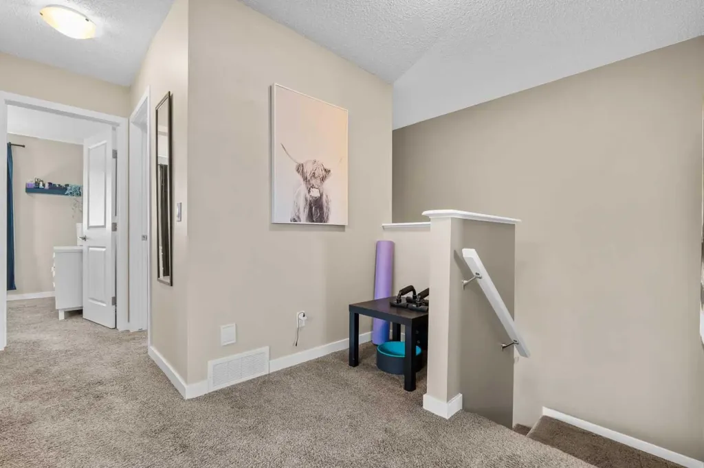 534 River Heights Crescent Cochrane AB T4C 0T8