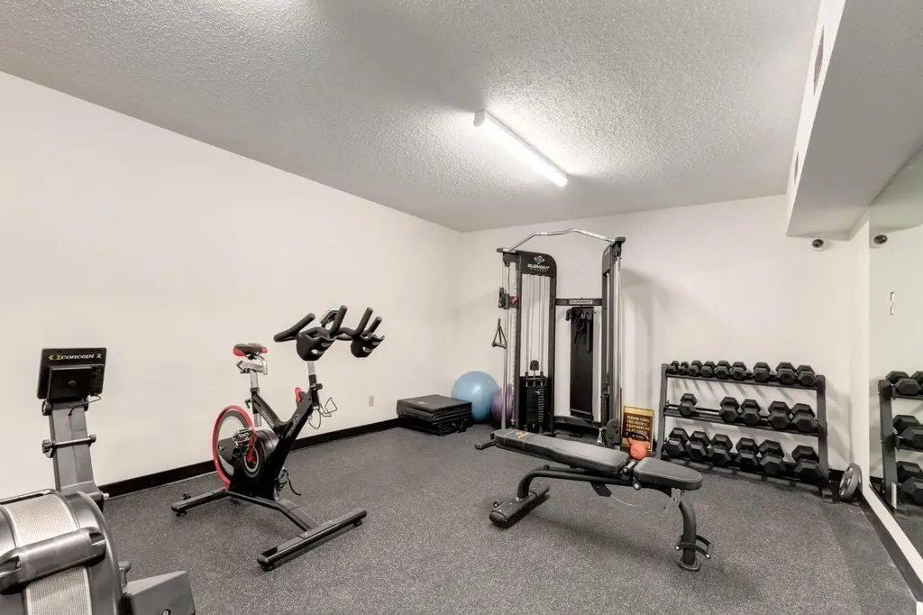 3519 49 Street NW Calgary AB T3A 2C7