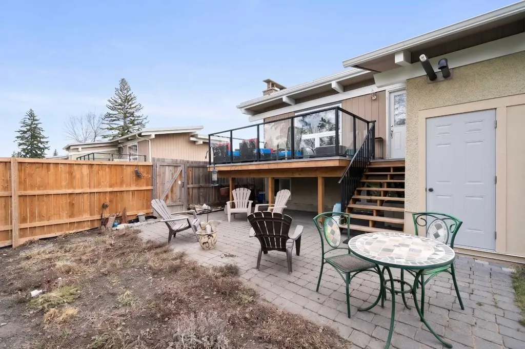 11010 Bonaventure Drive SE Calgary AB T2J3A8