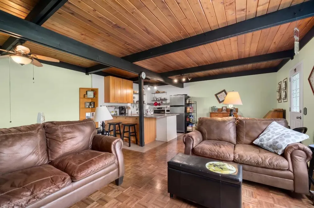 11010 Bonaventure Drive SE Calgary AB T2J3A8