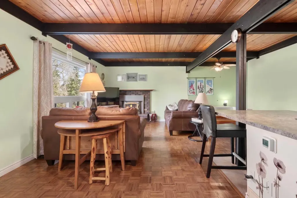 11010 Bonaventure Drive SE Calgary AB T2J3A8