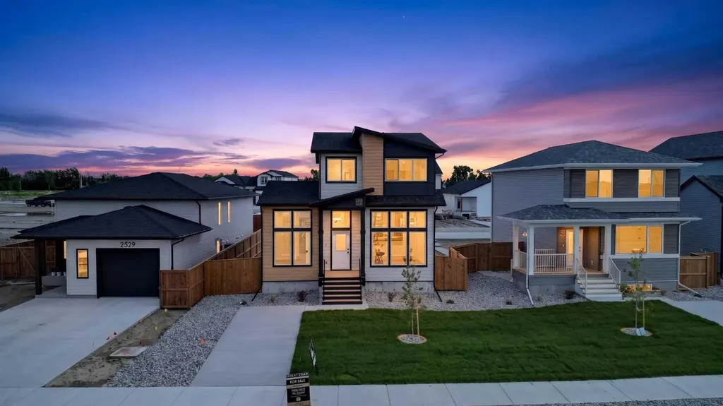 2533 16 Avenue Coaldale AB T1M 0G7
