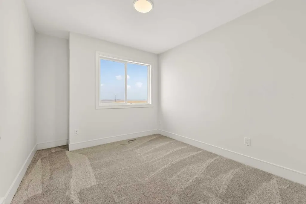 2533 16 Avenue Coaldale AB T1M 0G7