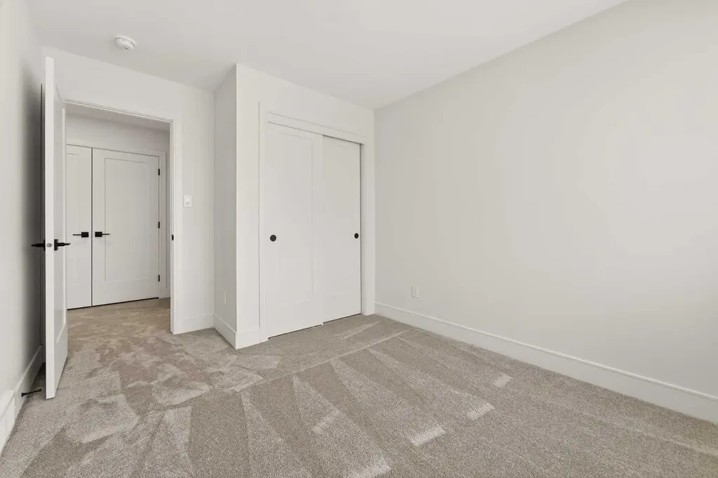 2533 16 Avenue Coaldale AB T1M 0G7